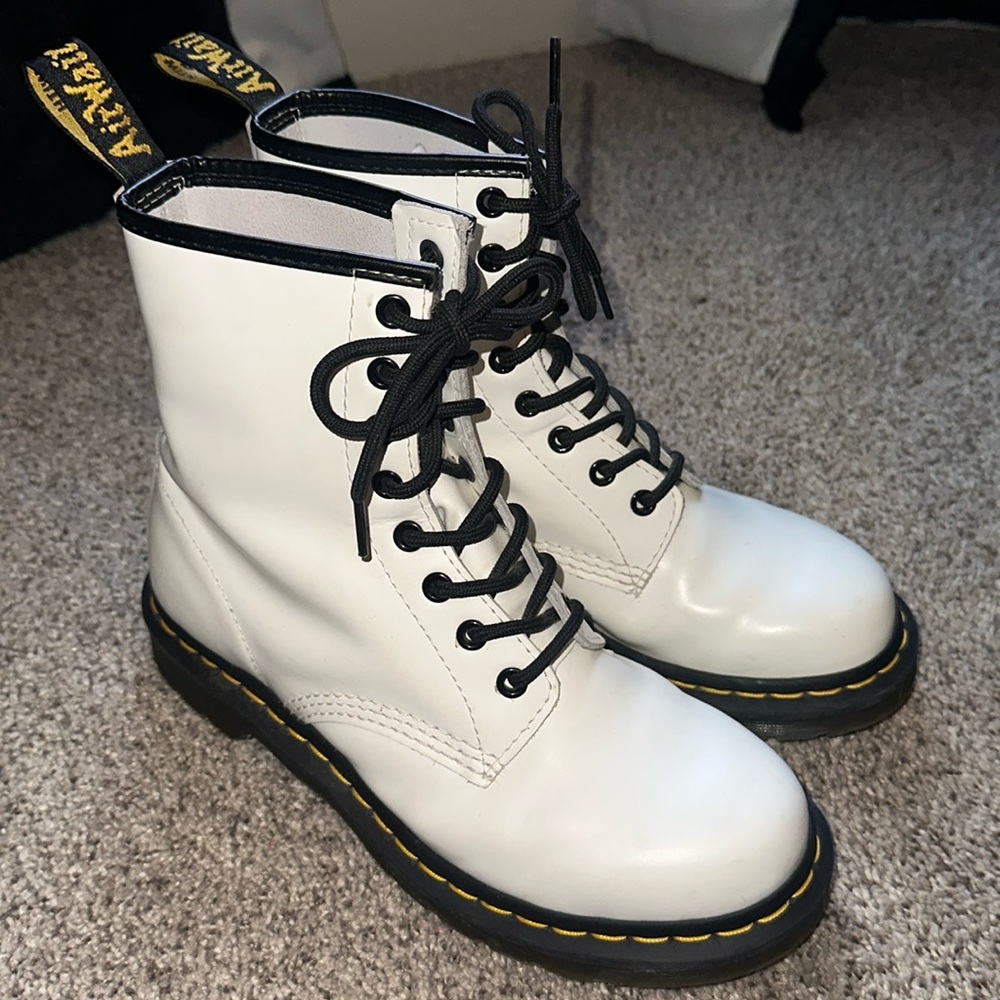 Dr. Marten White 1460 Boots. Size 8 Women’s. Only worn a few times.